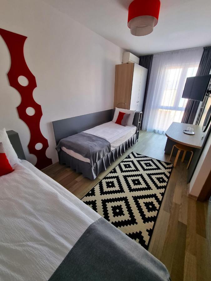 Motel Via Targu Mures Cristesti  ภายนอก รูปภาพ